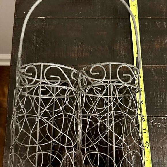 Faux Bamboo Wine Bottle Holder - Metal design - Picture 3 of 3